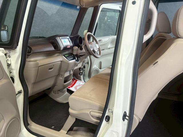 Ｎ－ＢＯＸ Ｇ・Ｌパッケージ　車検９年１１月　オートギヤシフト　スマートキー　ＣＤ　バックカメラ　左電動スライドドア　ＡＢＳ　ＳＲＳエアバッグ　横滑り防止　ヘッドライトレベライザー　パワステ　パワーウィンドウ　アルミホイール（62枚目）