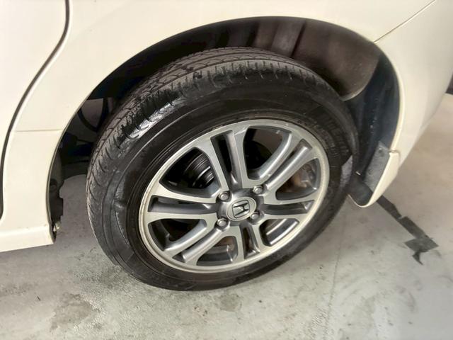 Ｎ－ＢＯＸ Ｇ・Ｌパッケージ　車検９年１１月　オートギヤシフト　スマートキー　ＣＤ　バックカメラ　左電動スライドドア　ＡＢＳ　ＳＲＳエアバッグ　横滑り防止　ヘッドライトレベライザー　パワステ　パワーウィンドウ　アルミホイール（65枚目）