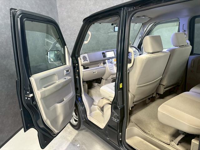 エブリイワゴン ＰＺターボ　車検９年１１月　ターボ　オートギヤシフト　キーレス　キー２本　ナビ　ＥＴＣ　左電動スライドドア　バックカメラ　ＡＢＳ　ＳＲＳエアバッグ　パワステ　パワーウィンドウ　ＬＥＤルームランプ　フォグランプ（24枚目）