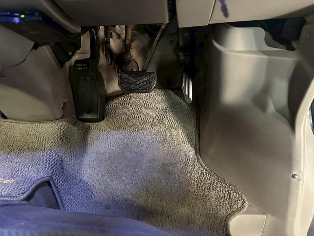 エブリイワゴン ＰＺターボ　車検９年１１月　ターボ　オートギヤシフト　キーレス　キー２本　ナビ　ＥＴＣ　左電動スライドドア　バックカメラ　ＡＢＳ　ＳＲＳエアバッグ　パワステ　パワーウィンドウ　ＬＥＤルームランプ　フォグランプ（48枚目）