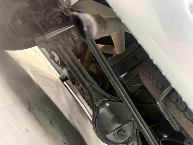 エブリイ ＰＣ　車検９年１１月　４ＷＤ　オートギヤシフト　キーレス　ラジオ　ＡＢＳ　ＳＲＳエアバッグ　パワステ　パワーウィンドウ　３ＡＴ（22枚目）