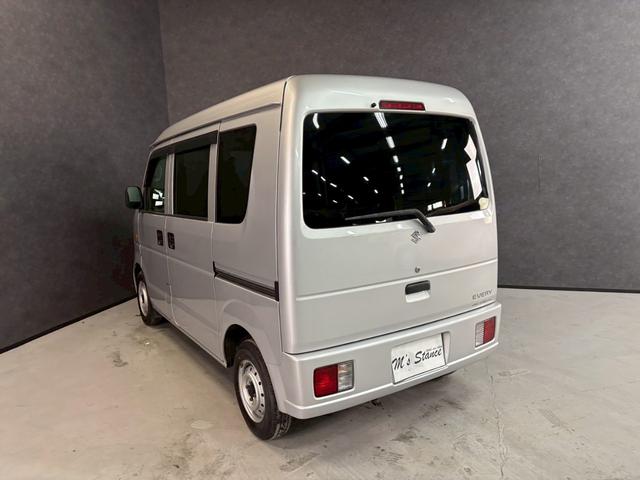エブリイ ＰＣ　車検９年１１月　４ＷＤ　オートギヤシフト　キーレス　ラジオ　ＡＢＳ　ＳＲＳエアバッグ　パワステ　パワーウィンドウ　３ＡＴ（35枚目）