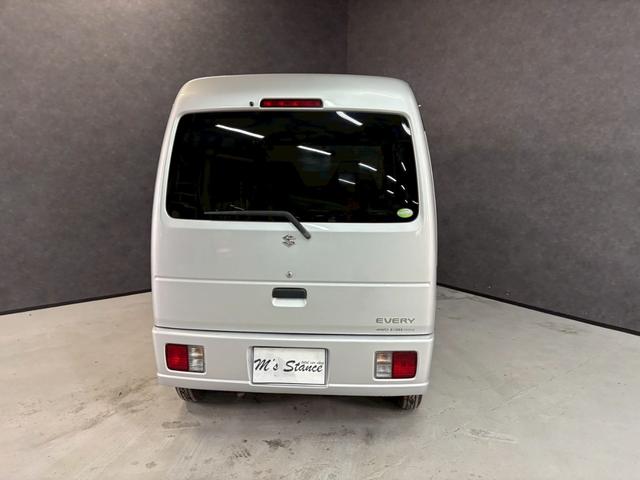 エブリイ ＰＣ　車検９年１１月　４ＷＤ　オートギヤシフト　キーレス　ラジオ　ＡＢＳ　ＳＲＳエアバッグ　パワステ　パワーウィンドウ　３ＡＴ（46枚目）