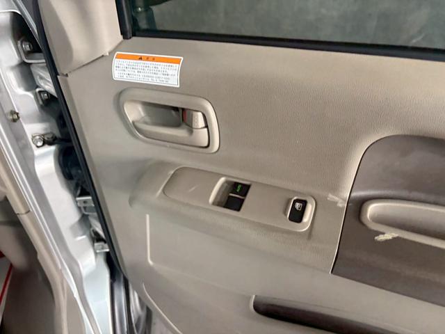 エブリイ ＰＣ　車検９年１１月　４ＷＤ　オートギヤシフト　キーレス　ラジオ　ＡＢＳ　ＳＲＳエアバッグ　パワステ　パワーウィンドウ　３ＡＴ（54枚目）