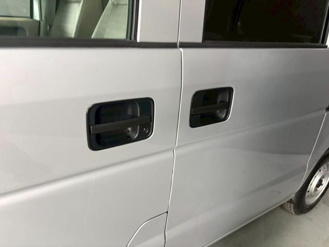 エブリイ ＰＣ　車検９年１１月　４ＷＤ　オートギヤシフト　キーレス　ラジオ　ＡＢＳ　ＳＲＳエアバッグ　パワステ　パワーウィンドウ　３ＡＴ（61枚目）