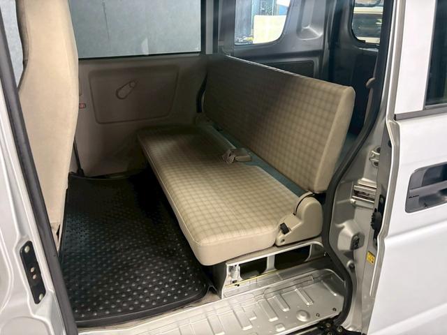 エブリイ ＰＣ　車検９年１１月　４ＷＤ　オートギヤシフト　キーレス　ラジオ　ＡＢＳ　ＳＲＳエアバッグ　パワステ　パワーウィンドウ　３ＡＴ（66枚目）