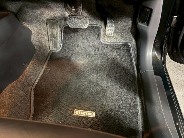 セルボ ＳＲ　車検９年１１月　ターボ　オートギヤシフト　スマートキー　ＡＢＳ　ＳＲＳエアバッグ　　パワステ　パワーウィンドウ　フォグランプ　アルミホイール　２ＷＤ　ＣＶＴ（14枚目）