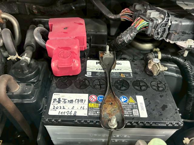 セルボ ＳＲ　車検９年１１月　ターボ　オートギヤシフト　スマートキー　ＡＢＳ　ＳＲＳエアバッグ　　パワステ　パワーウィンドウ　フォグランプ　アルミホイール　２ＷＤ　ＣＶＴ（15枚目）