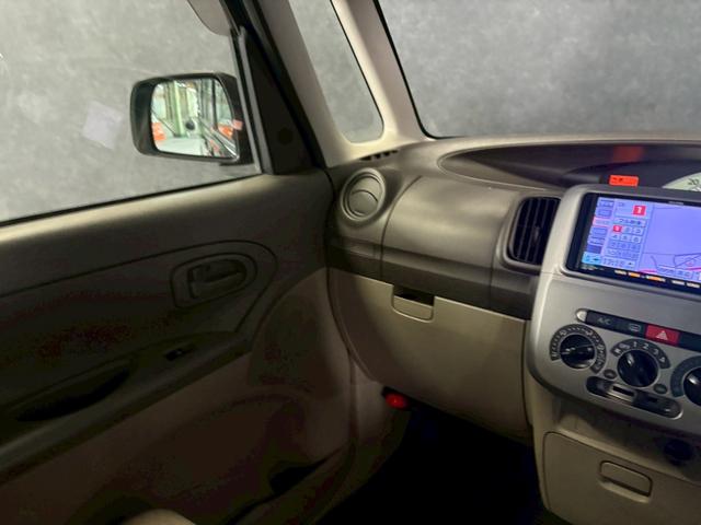 タント ワンダフルセレクション　車検９年１１月　オートギヤシフト　スマートキー　ナビ　左電動スライドドア　ＡＢＳ　ＳＲＳエアバッグ　ヘッドライトレベライザー　パワステ　パワーウィンドウ　ドライブレコーダー　２ＷＤ　４ＡＴ（27枚目）