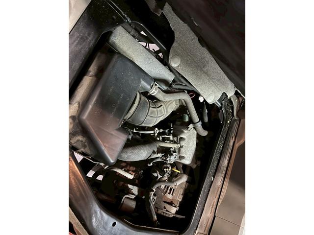 エブリイワゴン ＰＺターボスペシャル　車検９年１１月　ターボ　オートギヤシフト　キーレス　ＣＤ　両側電動スライドドア　ＡＢＳ　ＳＲＳエアバッグ　パワステ　パワーウィンドウ　オートステップ　リアクーラー　アルミホイール　フォグランプ　４ＡＴ（17枚目）