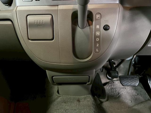 エブリイワゴン ＰＺターボスペシャル　車検９年１１月　ターボ　オートギヤシフト　キーレス　ＣＤ　両側電動スライドドア　ＡＢＳ　ＳＲＳエアバッグ　パワステ　パワーウィンドウ　オートステップ　リアクーラー　アルミホイール　フォグランプ　４ＡＴ（28枚目）