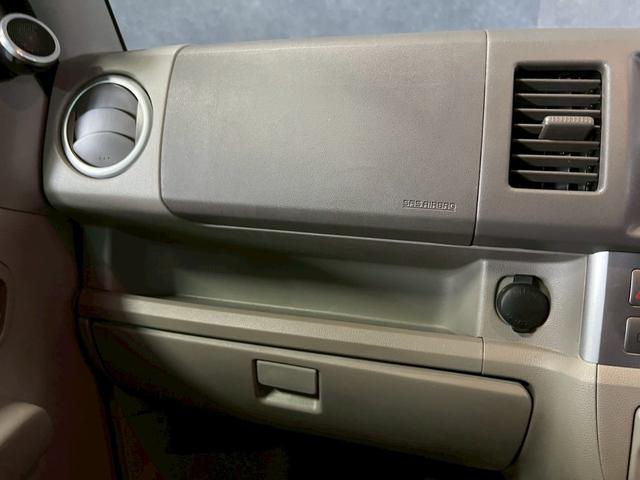 エブリイワゴン ＰＺターボスペシャル　車検９年１１月　ターボ　オートギヤシフト　キーレス　ＣＤ　両側電動スライドドア　ＡＢＳ　ＳＲＳエアバッグ　パワステ　パワーウィンドウ　オートステップ　リアクーラー　アルミホイール　フォグランプ　４ＡＴ（42枚目）