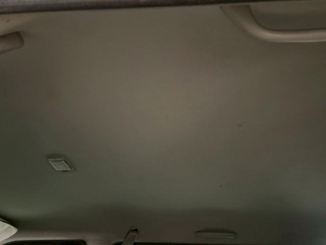 ケミカル類なども店内に展示しております♪日々のオイル交換などもお気軽にご来店ください！