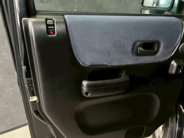 ＥＮＥＯＳのスタンドが目印！当店はガソリンスタンドも併設しております♪少しでもご不明な点がございましたらお気軽にお問い合わせください！０７０−４３２０−４３１１（担当：滝）７