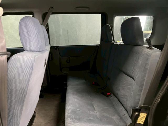 ケミカル類なども店内に展示しております♪日々のオイル交換などもお気軽にご来店ください！