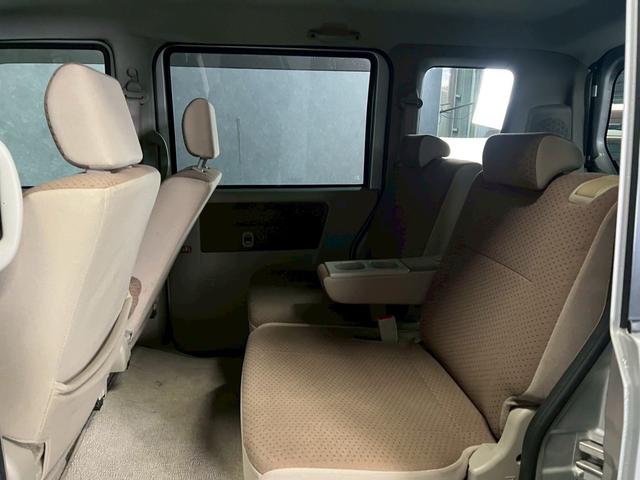 エブリイワゴン JP 車検9年1月 オートギヤシフト キーレス キー2本 CD ABS SRSエアバッグ ヘッドライトレベライザー パワステ パワーウィンドウ リアクーラー 2WD 3AT(13枚目)