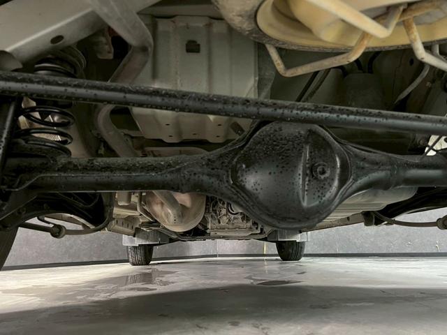 エブリイワゴン JP 車検9年1月 オートギヤシフト キーレス キー2本 CD ABS SRSエアバッグ ヘッドライトレベライザー パワステ パワーウィンドウ リアクーラー 2WD 3AT(41枚目)