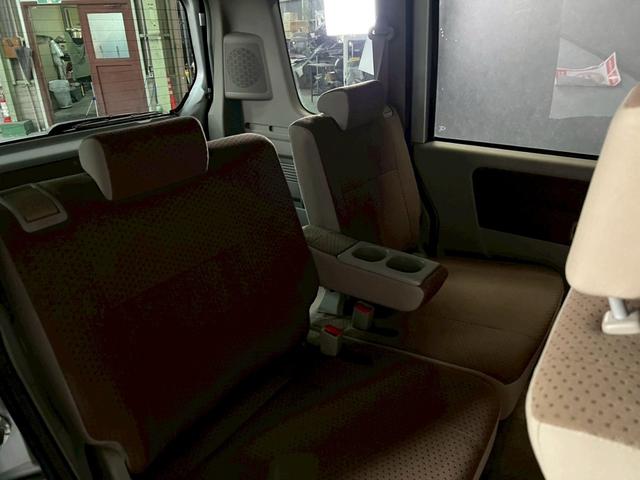 エブリイワゴン JP 車検9年1月 オートギヤシフト キーレス キー2本 CD ABS SRSエアバッグ ヘッドライトレベライザー パワステ パワーウィンドウ リアクーラー 2WD 3AT(46枚目)