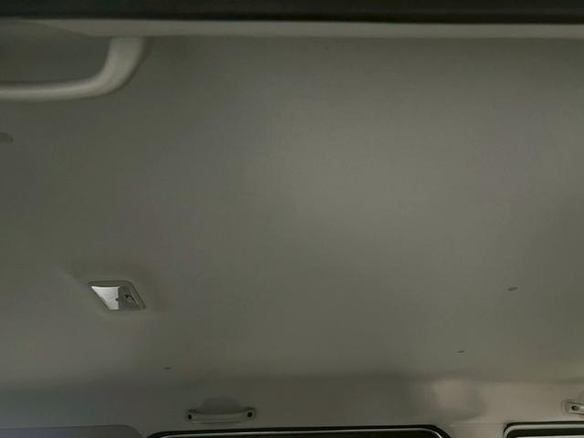 エブリイワゴン JP 車検9年1月 オートギヤシフト キーレス キー2本 CD ABS SRSエアバッグ ヘッドライトレベライザー パワステ パワーウィンドウ リアクーラー 2WD 3AT(60枚目)