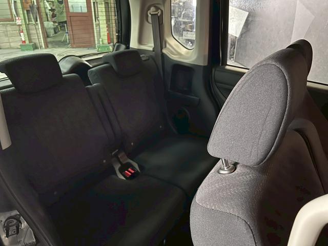 N-BOX G ターボSSパッケージ 車検9年12月 ターボ オートギヤシフト スマートキー ナビ 両側電動スライドドア ABS SRSエアバッグ 横滑り防止 パワステ パワーウィンドウ アルミホイール 2WD CVT(19枚目)