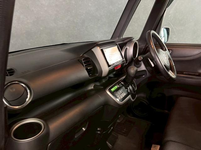 N-BOX G ターボSSパッケージ 車検9年12月 ターボ オートギヤシフト スマートキー ナビ 両側電動スライドドア ABS SRSエアバッグ 横滑り防止 パワステ パワーウィンドウ アルミホイール 2WD CVT(44枚目)