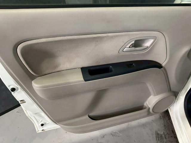 オートローン、クレジットカード支払いＯＫ！全額お支払い頂ければご来店日に乗って帰れるお車ばかりです！