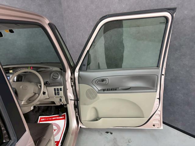 タント Ｘ　車検９年１２月　オートギヤシフト　スマートキー　ナビ　ＥＴＣ　左電動スライドドア　ＡＢＳ　ＳＲＳエアバッグ　ヘッドライトレベライザー　パワステ　パワーウィンドウ　ｅｃｏＩＤＬＥ　２ＷＤ　ＣＶＴ（10枚目）