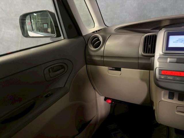 タント Ｘ　車検９年１２月　オートギヤシフト　スマートキー　ナビ　ＥＴＣ　左電動スライドドア　ＡＢＳ　ＳＲＳエアバッグ　ヘッドライトレベライザー　パワステ　パワーウィンドウ　ｅｃｏＩＤＬＥ　２ＷＤ　ＣＶＴ（22枚目）