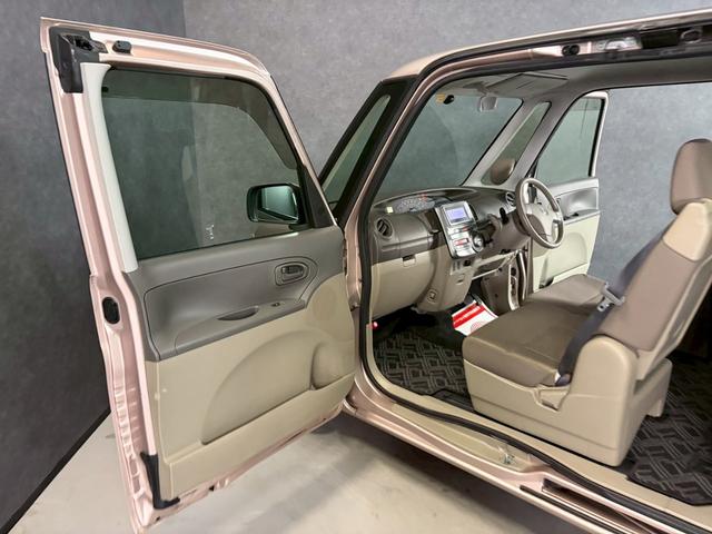 タント Ｘ　車検９年１２月　オートギヤシフト　スマートキー　ナビ　ＥＴＣ　左電動スライドドア　ＡＢＳ　ＳＲＳエアバッグ　ヘッドライトレベライザー　パワステ　パワーウィンドウ　ｅｃｏＩＤＬＥ　２ＷＤ　ＣＶＴ（33枚目）