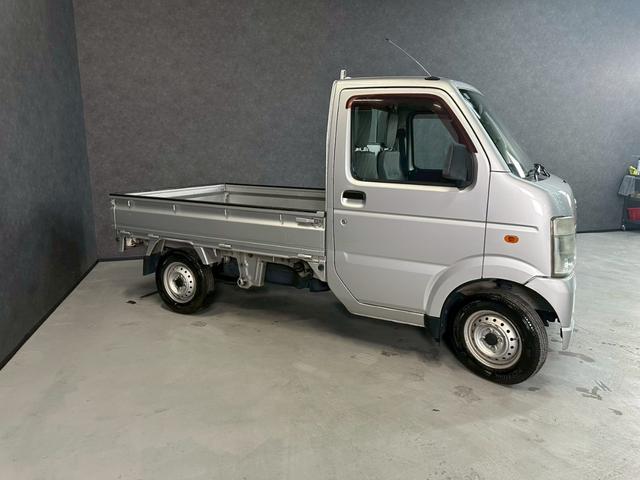 キャリイトラック ＫＵ　エアコン・パワステ　車検８年１１月　４ＷＤ　５ＭＴ　マニュアルギヤシフト　エアコン　ラジオ　ＡＢＳ　ヘッドライトレベライザー　パワステ（21枚目）