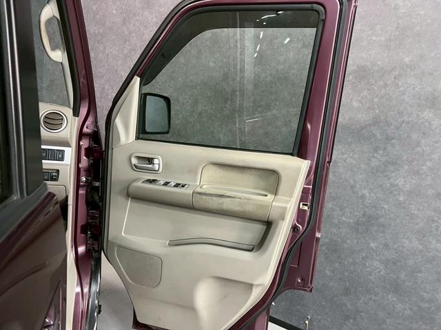 エブリイワゴン PZターボスペシャル 車検8年2月 ターボ オートギヤシフト キーレス キー2本 ナビ 両側電動スライドドア ABS SRSエアバッグ ヘッドライトレベライザー パワステ パワーウィンドウ アートステップ フォグランプ(15枚目)