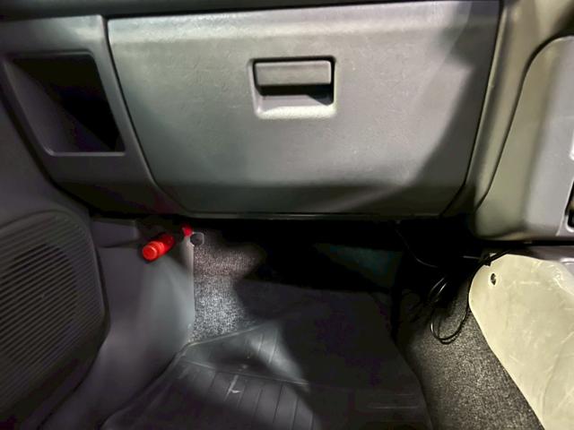 パジェロミニ V 車検9年1月 ターボ 4WD オートギヤシフト キーレス CD ABS SRSエアバッグ パワステ パワーウィンドウ LEDルームランプ アルミホイール フォグランプ 4AT(40枚目)