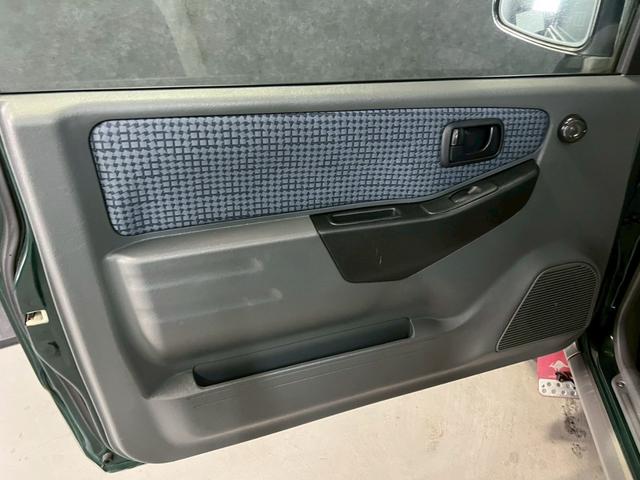 パジェロミニ V 車検9年1月 ターボ 4WD オートギヤシフト キーレス CD ABS SRSエアバッグ パワステ パワーウィンドウ LEDルームランプ アルミホイール フォグランプ 4AT(59枚目)