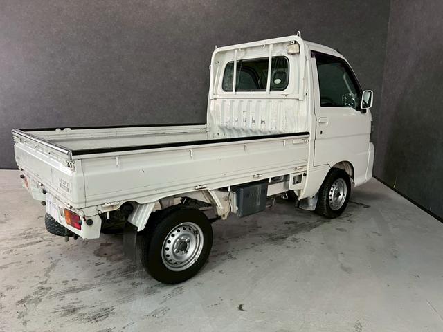 ハイゼットトラック ＥＸＴ　車検９年１２月　４ＷＤ　オートギヤシフト　ＣＤ　ＳＲＳエアバッグ　ヘッドライトレベライザー　パワステ　パワーウィンドウ　３ＡＴ（14枚目）