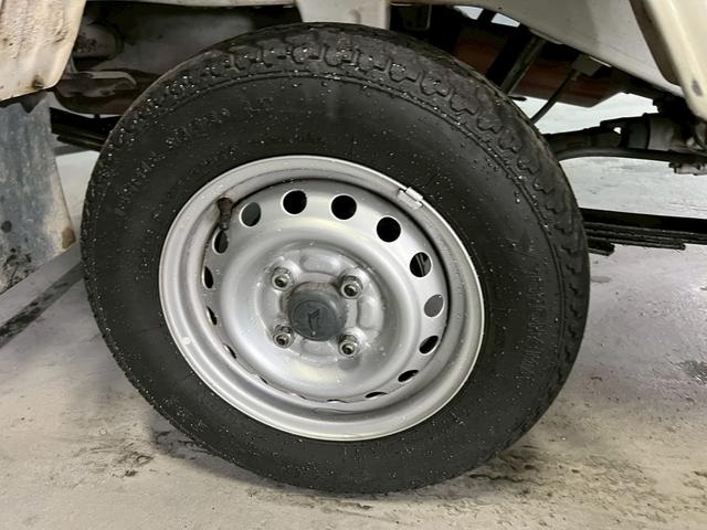 ハイゼットトラック ＥＸＴ　車検９年１２月　４ＷＤ　オートギヤシフト　ＣＤ　ＳＲＳエアバッグ　ヘッドライトレベライザー　パワステ　パワーウィンドウ　３ＡＴ（37枚目）