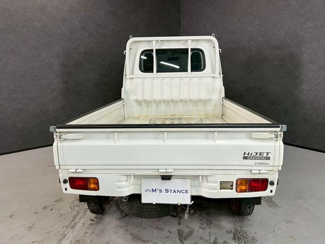 ハイゼットトラック エアコン・パワステ　スペシャル　車検９年１２月　４ＷＤ　５ＭＴ　マニュアルギヤシフト　ラジオ　ＡＢＳ　ＳＲＳエアバッグ　ヘッドライトレベライザー　パワステ（15枚目）