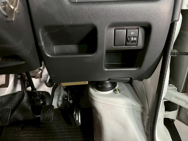 キャリイトラック ＫＣエアコン・パワステ　車検９年６月　４ＷＤ　５ＭＴ　オートギヤシフト　エアコン　ラジオ　ＳＲＳエアバッグ　　ヘッドライトレベライザー　パワステ（54枚目）