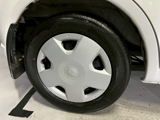 ｅＫワゴン Ｍ　車検９年１２月　５ＭＴ　マニュアルギヤシフト　キーレス　ＡＢＳ　ＳＲＳエアバッグ　ヘッドライトレベライザー　パワステ　パワーウィンドウ　２ＷＤ（11枚目）