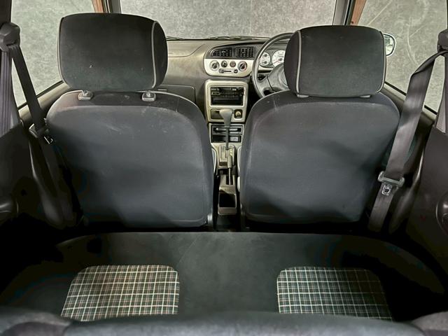 ミラジーノ ミニライトスペシャル　車検９年１２月　オートギヤシフト　カセット　ＳＲＳエアバッグ　ヘッドライトレベライザー　パワステ　パワーウィンドウ　フォグランプ　２ＷＤ　４ＡＴ（24枚目）