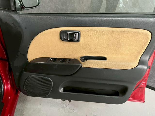 ミラジーノ ジーノ　車検９年１２月　オートギヤシフト　キーレス　ＣＤ　ＡＢＳ　ＳＲＳエアバッグ　パワステ　パワーウィンドウ　アルミホイール　２ＷＤ　４ＡＴ（31枚目）