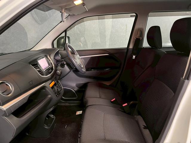 ワゴンＲスティングレー Ｔ　車検８年５月　ターボ　オートギヤシフト　スマートキー　ナビ　ＡＢＳ　ＳＲＳエアバッグ　パワステ　パワーウィンドウ　アイドリングストップ　フォグランプ　アルミホイール　２ＷＤ　ＣＶＴ（30枚目）