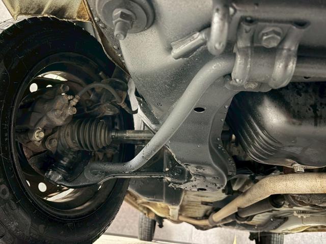 ミラジーノ ミニライトスペシャル　車検９年１２月　４ＷＤ　オートギヤシフト　キーレス　ＣＤ　カセット　ＳＲＳエアバッグ　ヘッドライトレベライザー　パワステ　パワーウィンドウ　スペアータイヤ　シートカバー　フォグランプ　４ＡＴ（68枚目）