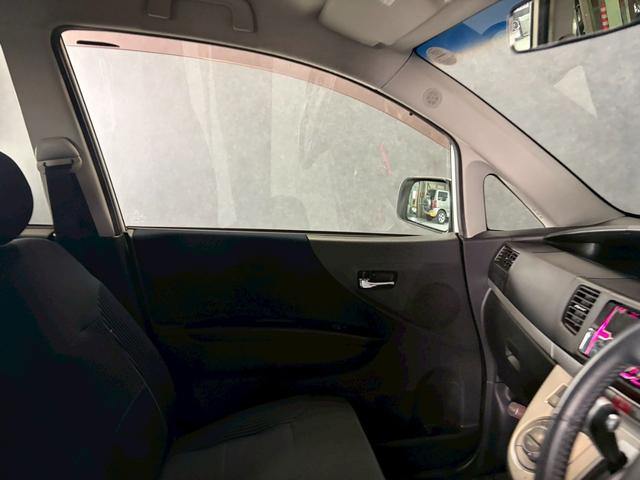 ムーヴ カスタム　Ｒ　ＶＳ　車検９年６月　ターボ　オートギヤシフト　スマートキー　キー２本　ＣＤ　ＡＢＳ　ＳＲＳエアバッグ　パワステ　パワーウィンドウ　アルミホイール　フォグランプ　２ＷＤ　ＣＶＴ（45枚目）