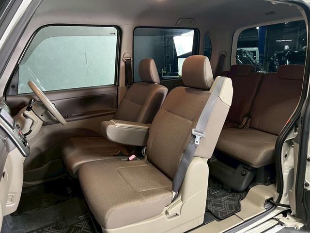 �P�~�J���ނȂǂ��X���ɓW�����Ă���܂������X�̃I�C�������Ȃǂ����C�y�ɂ����X���������I