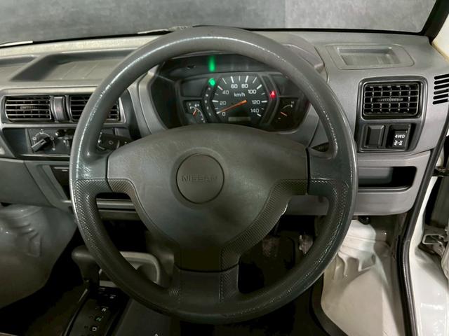 クリッパートラック ＳＤ　車検９年１０月　４ＷＤ　オートギヤシフト　エアコン　ラジオ　ＳＲＳエアバッグ　パワステ　３ＡＴ（7枚目）
