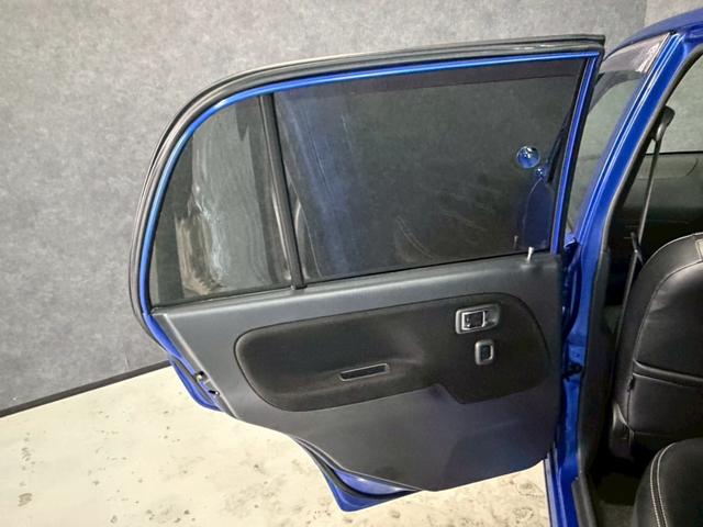 �P�~�J���ނȂǂ��X���ɓW�����Ă���܂������X�̃I�C�������Ȃǂ����C�y�ɂ����X���������I