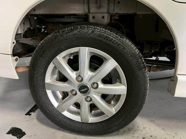 バモスホビオ Ｌ　車検１０年１月　４ＷＤ　５ＭＴ　マニュアルギヤシフト　キーレス　キー２本　ＣＤ　ＡＢＳ　ＳＲＳエアバッグ　ヘッドライトレベライザー　パワステ　パワーウィンドウ　リアクーラー　アルミホイール（53枚目）