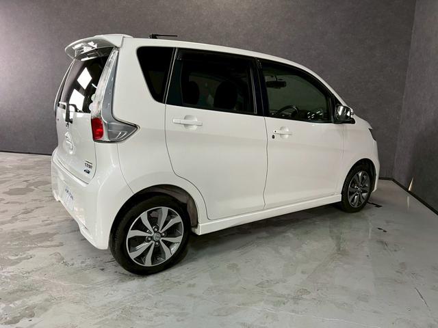 デイズ ハイウェイスター　Ｇ　車検８年７月　オートギヤシフト　スマートキー　ナビ　ＡＢＳ　ＳＲＳエアバッグ　パワステ　パワーウィンドウ　アイドリングストップ　アルミホイール　フォグランプ　２ＷＤ　ＣＶＴ（21枚目）