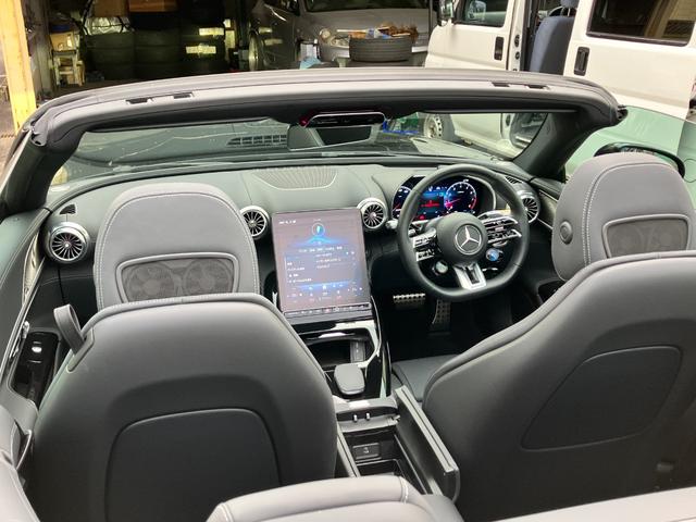 ＳＬ ＳＬ４３　ハイブリッド／オープン／ターボ／禁煙車／記録簿付／エアコン付黒本革シート／イエローキャリパー／２０インチアルミホイール／衝突被害軽減システム／純正ナビ／ブルートゥース／アラウンドビューモニター／ＥＴＣ（39枚目）