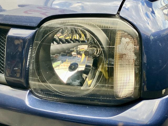 ジムニー ランドベンチャー　特別仕様車　５速ＭＴ　インタークーラーターボ　パートタイム４ＷＤ　高低二段切替式（後輪駆動ベース）　ヒーター付き黒本革シート　ポータブルワンセグナビ　アルミホイール　キーレス（19枚目）